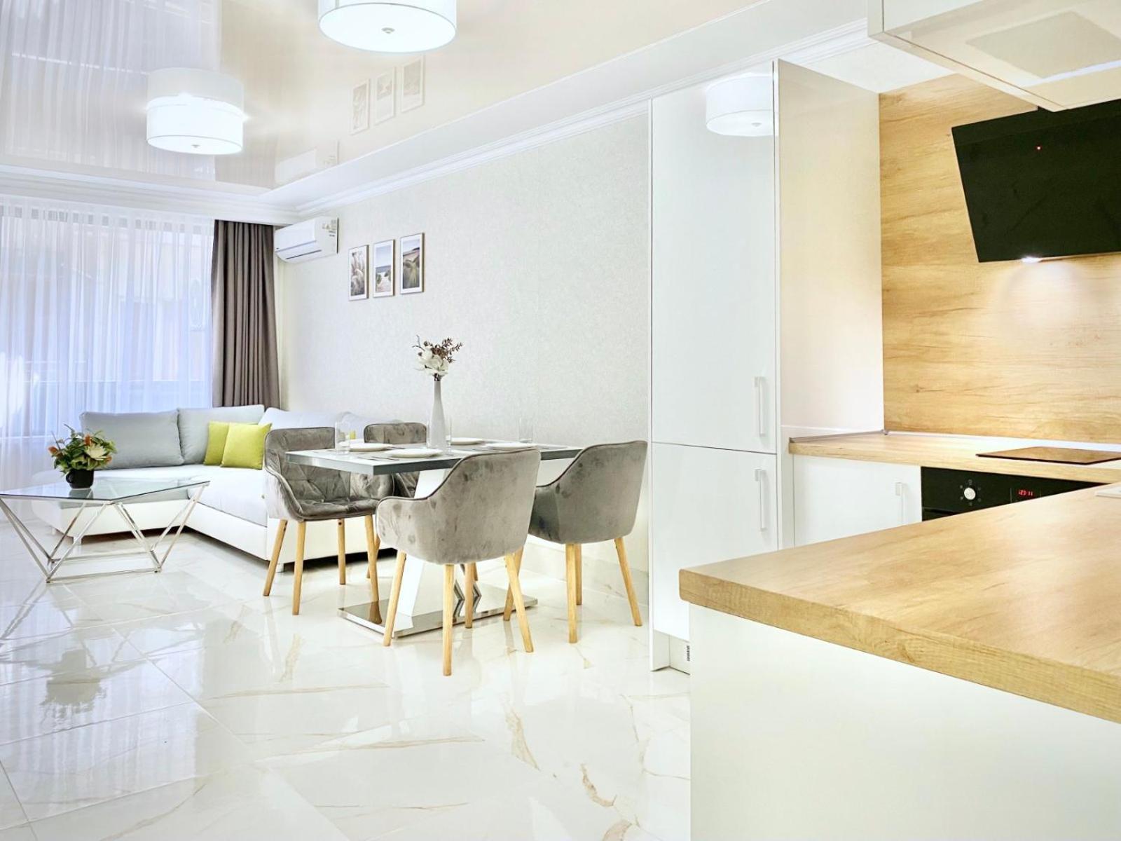 Sea View Apartment With Free Parking Pomorie Exterior foto